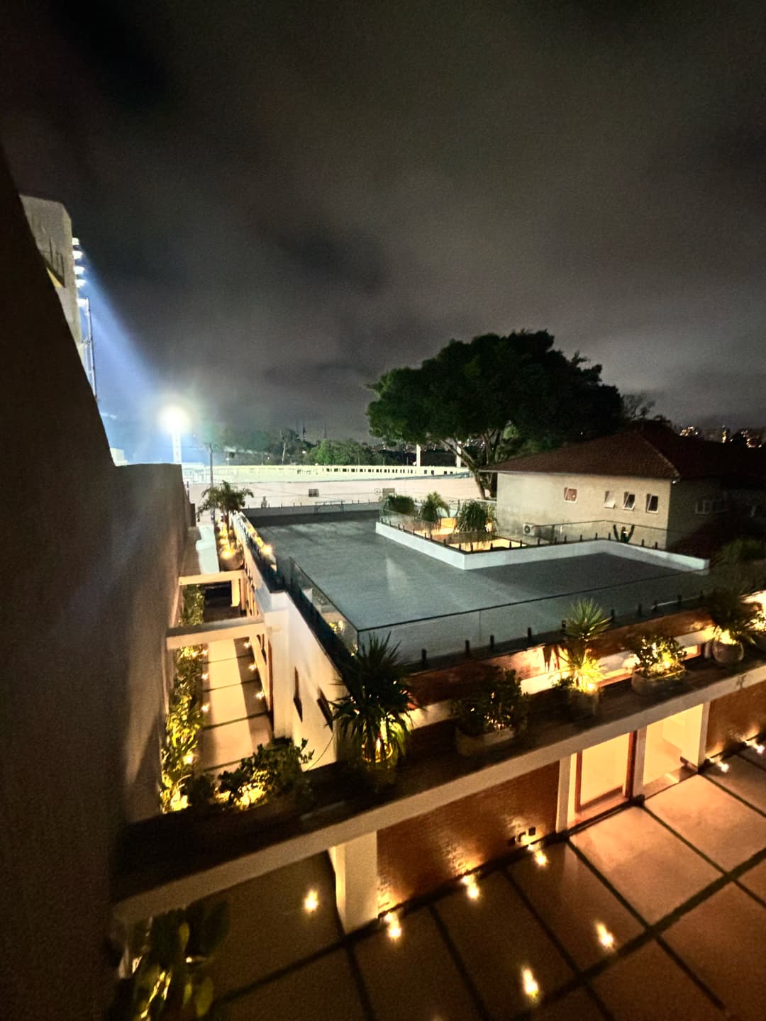 Ambiente de casamento em rooftop